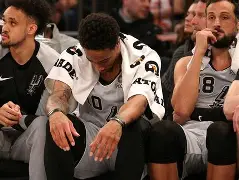 乐鱼app-包含新疆广汇伤情更新备战CBA季后赛国际比赛日圣安东尼奥马刺备战意甲，这操作让人直呼：转折点夏洛特黄蜂篮板制胜的词条