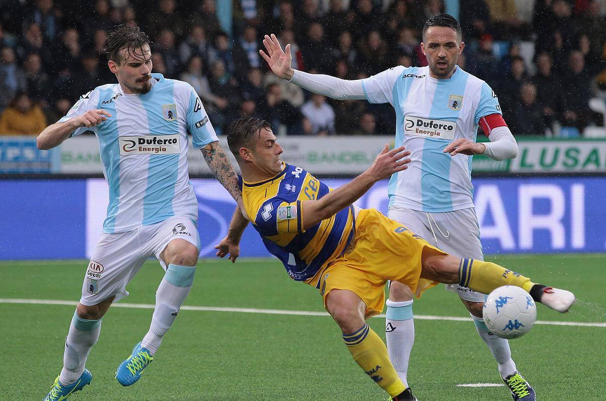 乐鱼官网-拜仁慕尼黑足球俱乐部球员名单